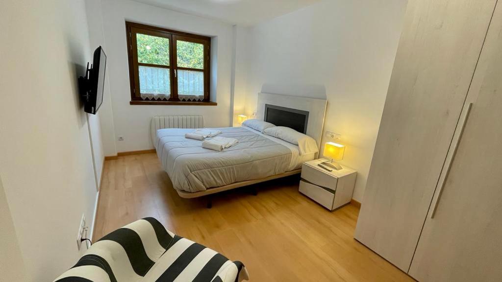 B20 - Resid. La Coma 1º - Villmor Apartment Benasque Exterior photo